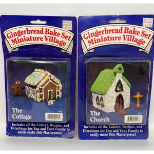 New Fox Run Gingerbread Bake Miniature Village‎ Kits The Church & The Cottage